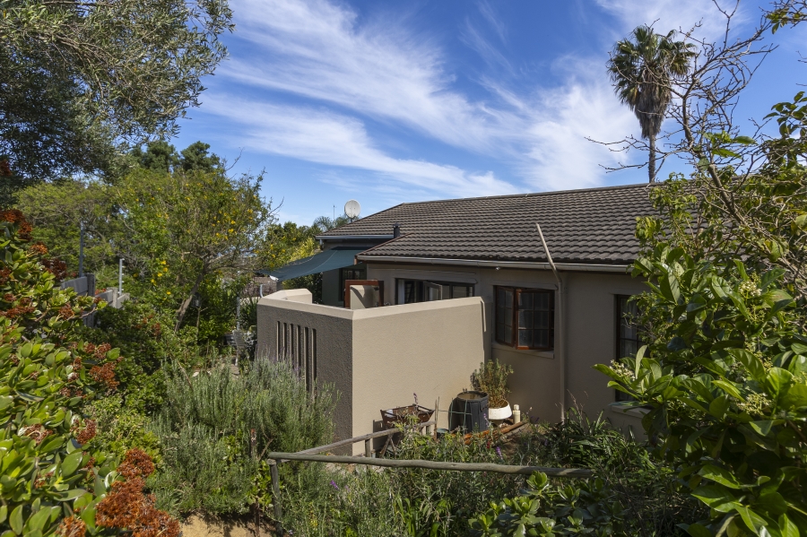 To Let 3 Bedroom Property for Rent in Helena Heights Western Cape